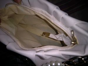 ✨ Elegant White Shoulder Bag ✨