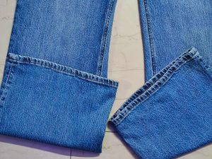 ✨STORE-CONDITION ✨H&amp;M ICONIC WIDE LEG DENIM JEANS