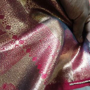 Premium Kanjivaram Saree with blouse piece
