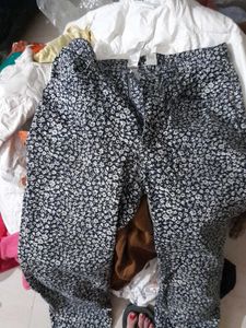 Floral Print Straight Leg Pants