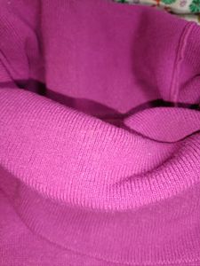 Warm Sweater With Neck Detailing