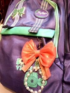 Cute Bow &amp; Pearl Charm Keychain