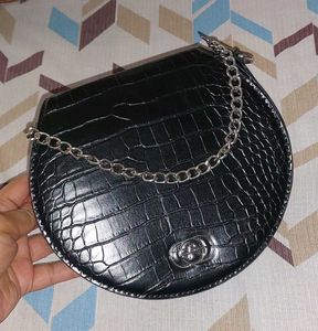 Allen Solly Black Croc Sling Bag