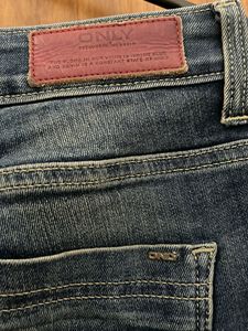ONLY Women's Blue Distressed Jeans