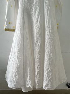 Elegant White Kurta shrug with Yellow Embroidery