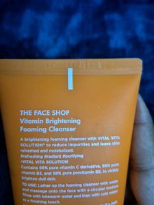 Vita Min.C Brightening Cleanser