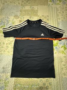 Adidas Men's T-Shirt