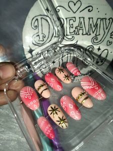 Navratri nail set