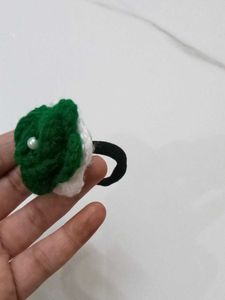 Green Knitted Flower Hair Clip