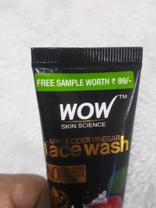 Wow skin Science Face wash