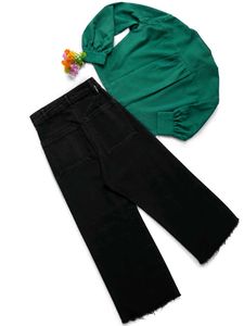 🌙Chic Top &amp; Wide leg jean (26-28 waist)