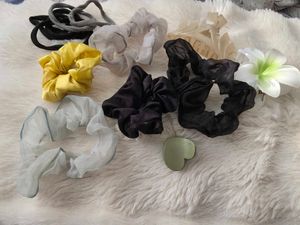 11 piece of hair accessories