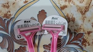 Set Of 2 Pink Razor For Ladies