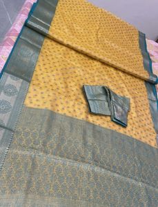 New- Elegant Yellow 🌻 Saree with Teal Blouse