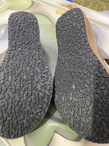 Women comfortable slippers