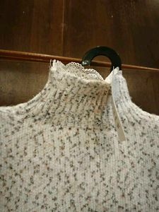 Cozy Speckled Turtleneck Sweater