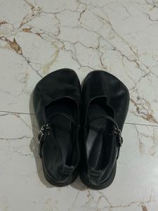 Stylish Black Mary Jane Flats