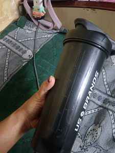 US Brands Shaker Bottle