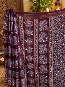 Beautiful Purple Elephant Print Saree