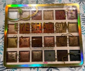 Fardos Eyeshadow Palette - Pearlescent & Matte
