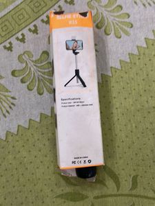 Portable Selfie Stick Tripod