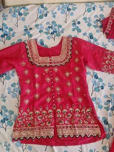 Pink Heavy kurti skirt dupatta set