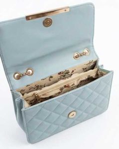Quilted Chain Shoulder Bag