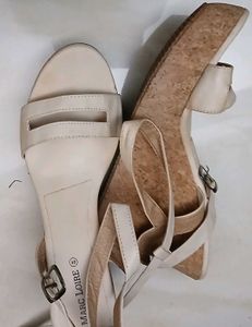 Women's Cream Strappy Block Heels - UK 40