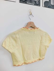 Chic Yellow Cropped Bolero
