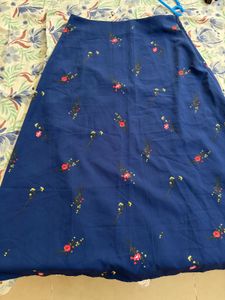 Chic Blue Floral A-Line Midi Skirt