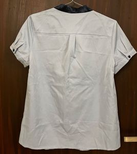 Chic Grey Short Sleeve Blouse with Black Tie Accen