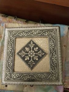 Compact wooden decorative dry fruit box