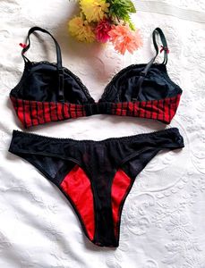 Red &amp; Black Lingerie Set