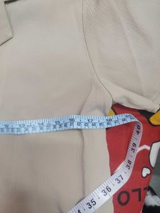 Beige crop shirt