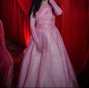 Elegant Pink Long Sleeve Maxi Dress