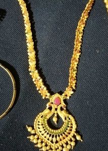 Exquisite Gold-Plated Jewellery Set