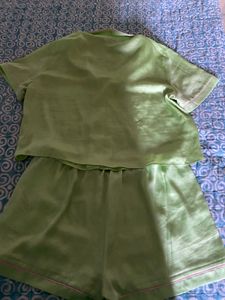 Primark London Lightweight night suit Set