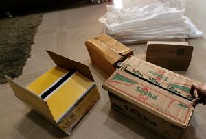 Set 3 babal sit &amp; delivery bags &amp; big boxes