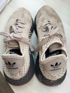 Adidas Sneakers