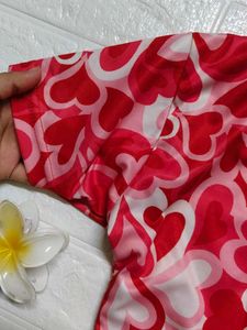 Chic Red &amp; Pink Heart Print top