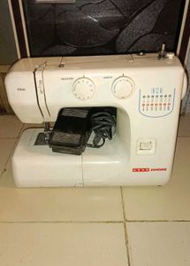 USHA Janome Sewing Machine