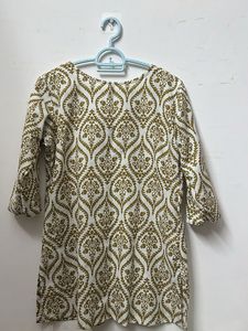 Stylish Printed Kurta