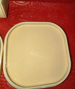 Lyon Beauty 2 in one BB Compact makeup powder
