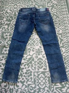 like new Lawman pg3 Men's Blue Washed Jeans