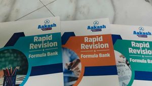 Aakash JEE books