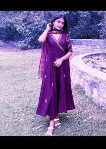 Gown With Dupatta(2piecs set)
