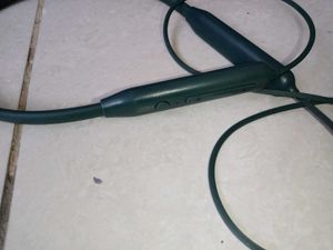 Wireless Neckband Earphones