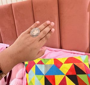 Elegant Oval Statement Ring