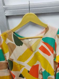 Colorful Abstract Print Kurta Set