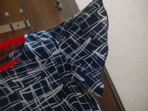Stylish Blue &amp; White Printed Top medium size